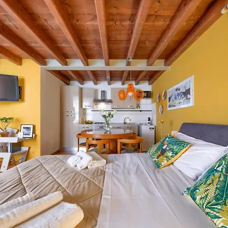 Apartment Beatrice's House Florence